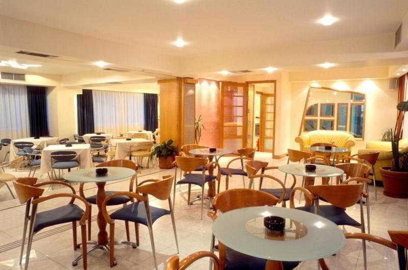 Preveza City Comfort Hotel Ngoại thất bức ảnh