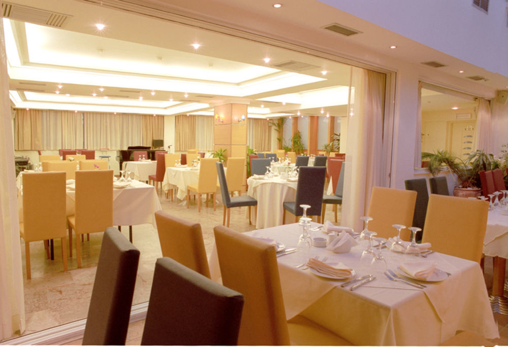 Preveza City Comfort Hotel Ngoại thất bức ảnh