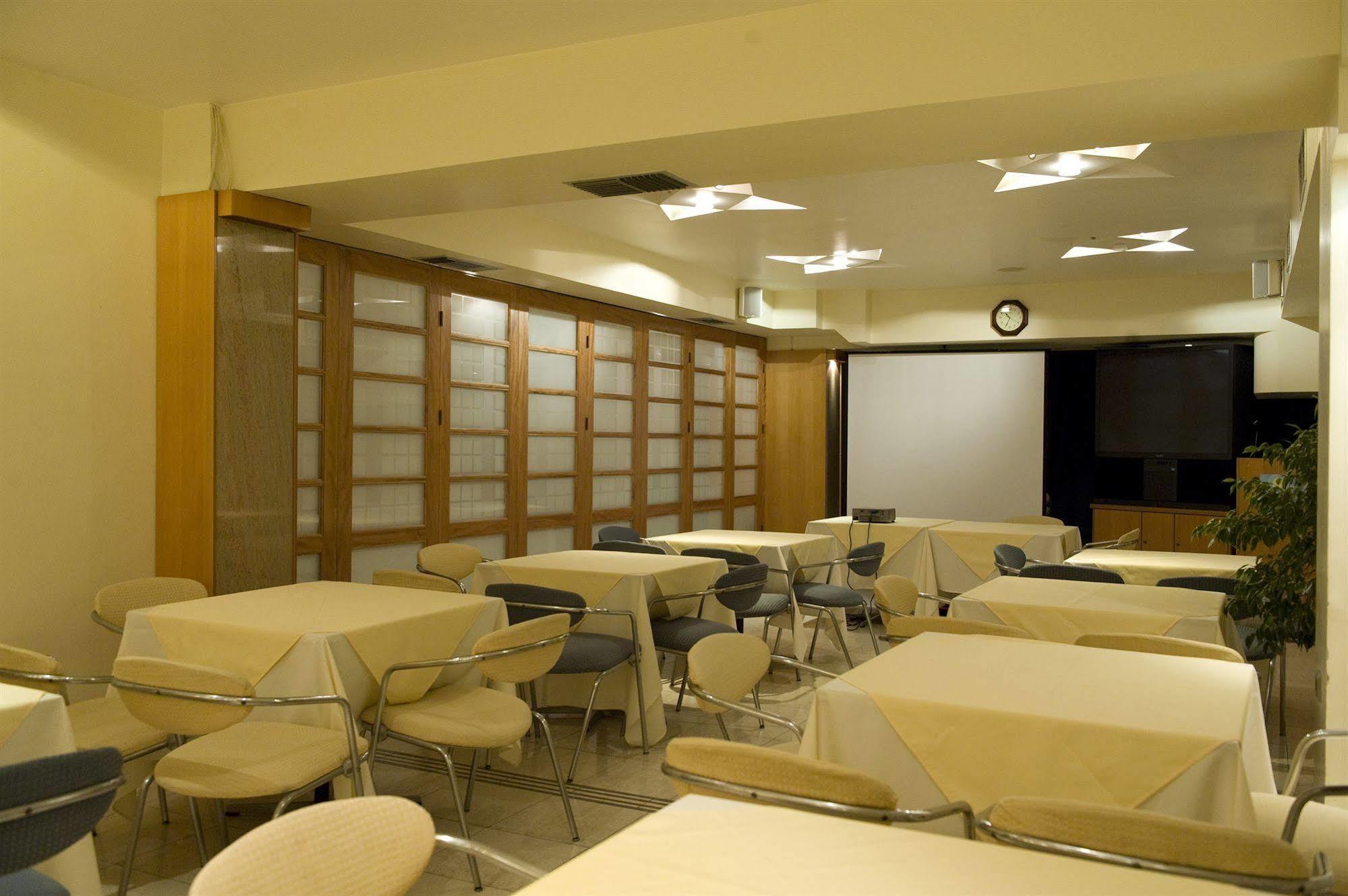 Preveza City Comfort Hotel Ngoại thất bức ảnh